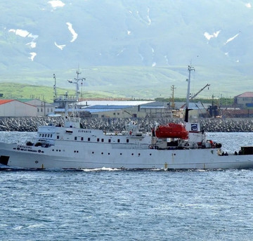 Треккинг по Северным Курилам: Парамушир, Атласова, Шумшу